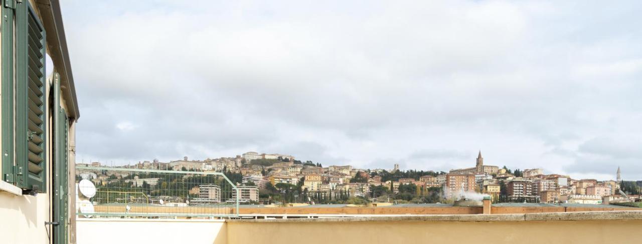 شقة Exclusive Penthouse With 60 M2 Panoramic Terrace بيرودجا المظهر الخارجي الصورة